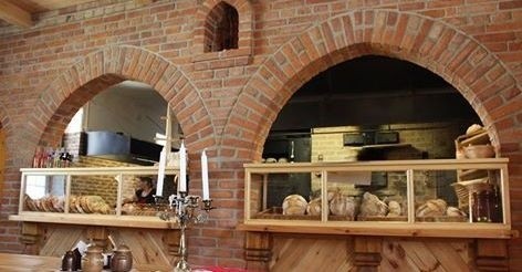 "W Starej Piekarni" najlepszą restauracją w Sandomierzu według portalu TripAdvisor. Czym przyciąga rzeszę klientów? Zobaczcie zdjęcia