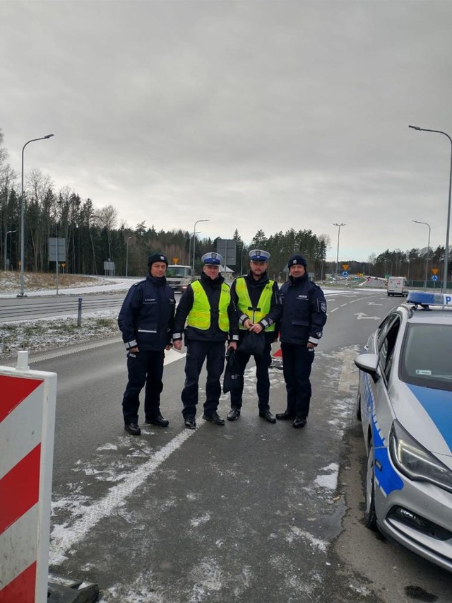 Komendant Wojewódzki Policji w Bydgoszczy odwiedził funkcjonariuszy z naszego regionu, którzy pełnią służbę na granicy polsko-białoruskiej