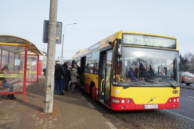 Nowe bilety czasowe w ofercie MPK pozwolą oszczędzić na przesiadkach. Za 4 zł skorzystamy ze wszystkich linii miejskich przez godzinę, a za 10 zł - przez dzień.