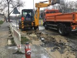 Uwaga utrudnienia na drodze! Przez awarię wody na ul. Łąkowej zablokowany jest wyjazd w al. Mickiewicza