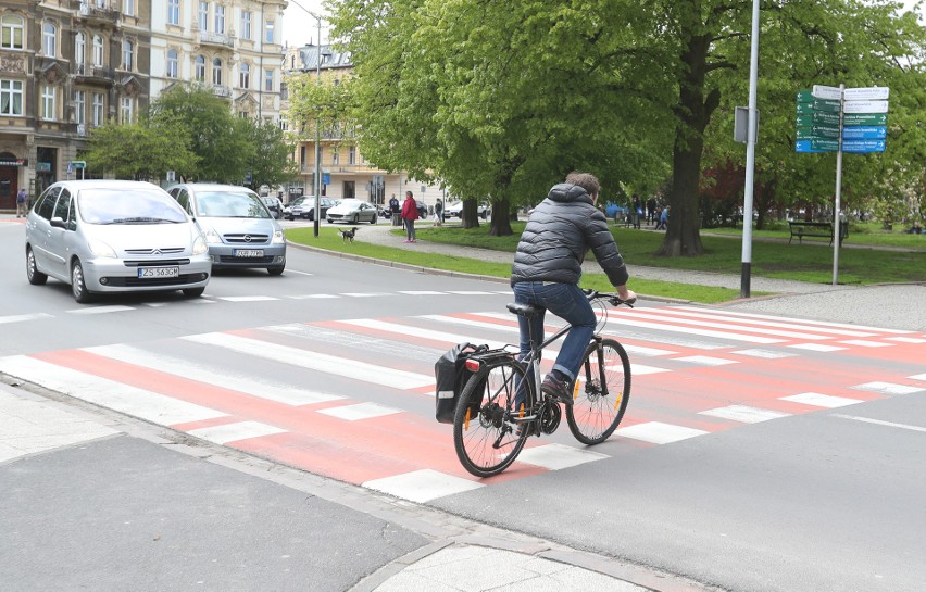 Wielkie zmiany na drogach w Szczecinie. Sprawdzą, czy sensory, tablice i aplikacje zwiększą bezpieczeństwo na ulicach 