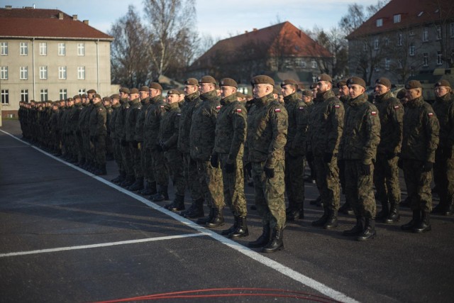 Podwyżki dla cywilnych pracowników Ministerstwa Obrony Narodowej to realizacja zapowiedzi sprzed kilku miesięcy.