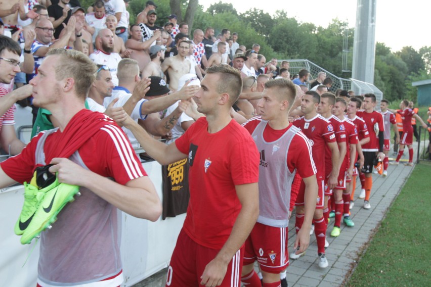 AS Trencin - Górnik Zabrze [ZDJĘCIA KIBICÓW]: Tak było na trybunach w Myjavie