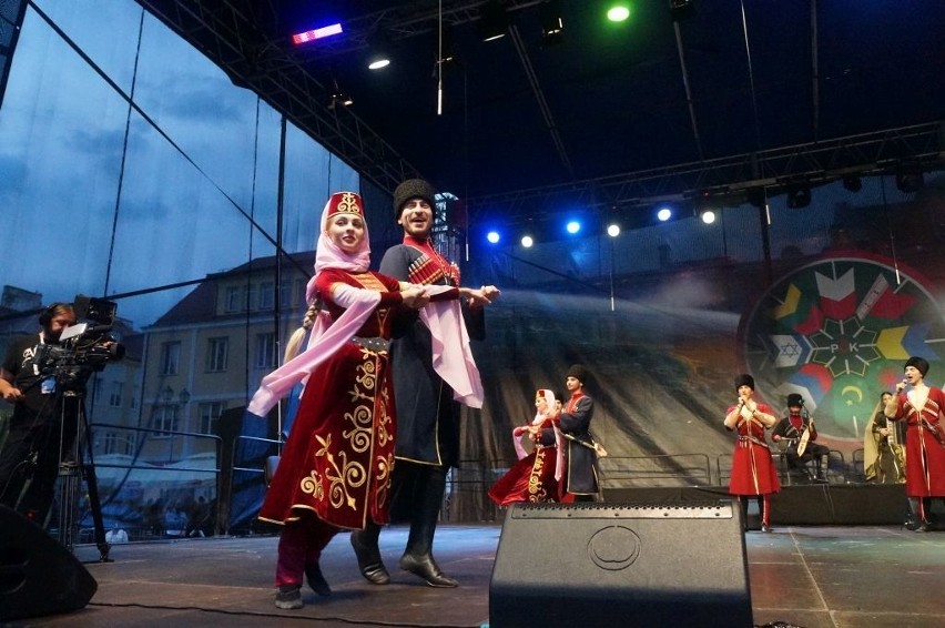 Podlaska Oktawa Kultur 2016. Šviesa i Adygeja