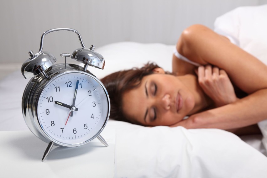 Negatywne konsekwencje chrapania podczas snu dotyczą także...
