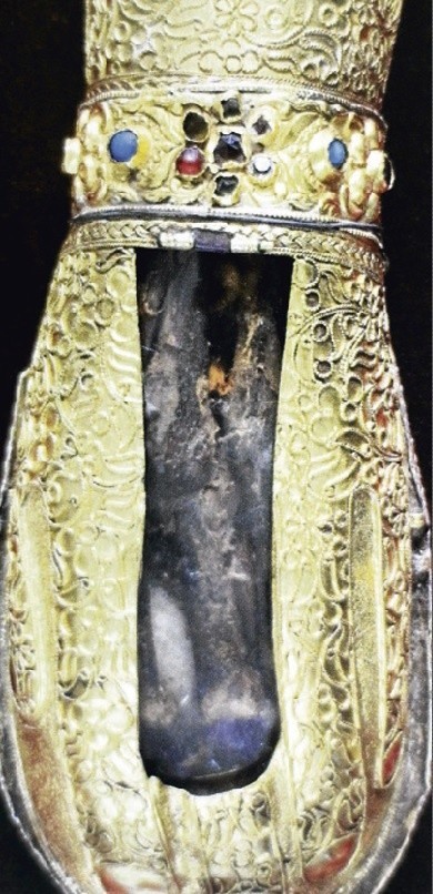 Dłoń Marii Magdaleny schowana jest w ozdobnym relikwiarzu. Można ją oglądać przez szybkę. Dlatego trudno będzie stwierdzić, czy rzeczywiście ma temperaturę 36,6 st. C.