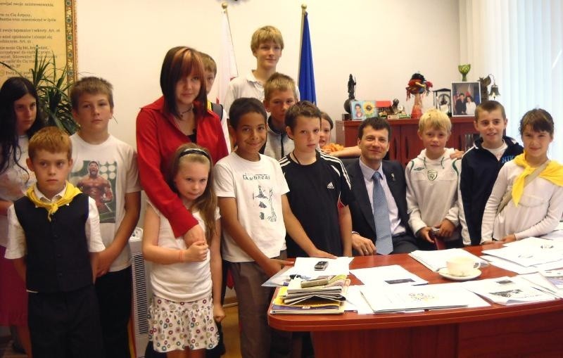 Tapori. Dzieci spotkały się z Rzecznikiem Praw Dziecka w Warszawie (zdjęcia)