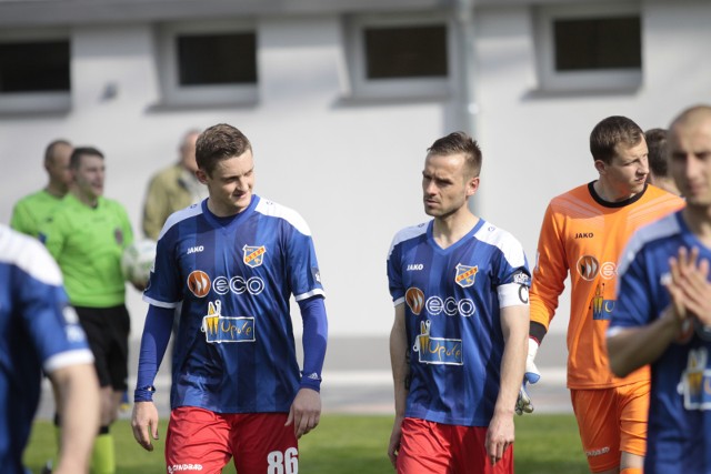 Odrę Opole na pewno opuści Gabriel Nowak (z lewej), z kolei Tomasz Wepa otrzymał wolną rękę w kwestii poszukiwania klubu.
