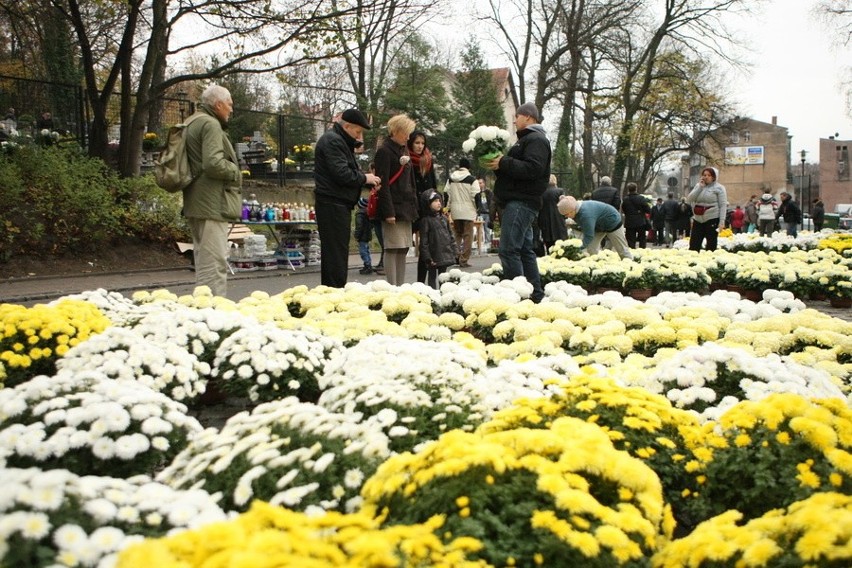 Wszystkich Świętych w Słupsku 
Wszystkich Świętych w Słupsku