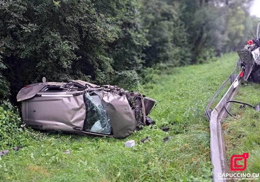 Witowice Górne. Poważny wypadek. Zderzenie trzech samochodów. Sześć osób rannych