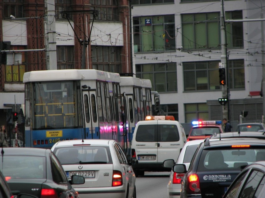 Tramwaje stanęły w centrum Wrocławia - 18.09.2013