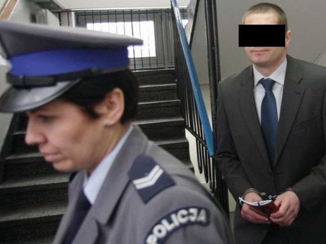 Znanemu białostockiemu prawnikowi - Maciejowi T. postawiono zarzut zabójstwa 31-letniej kochanki, aplikantki z jego kancelarii.