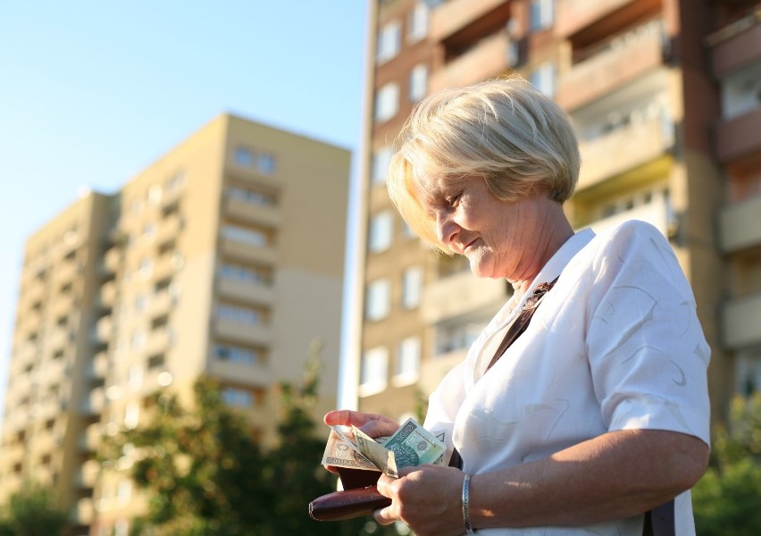 - Nie trzeba składać żadnych wniosków o przyznanie...