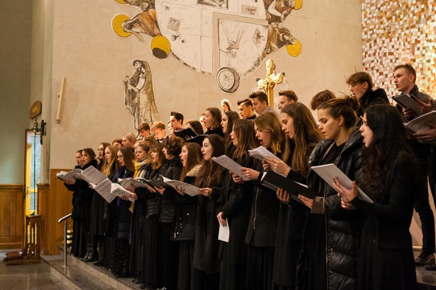 Wyjątkowy koncert młodych muzyków ze Stuttgartu i Krakowa na Dębnikach [ZDJĘCIA]