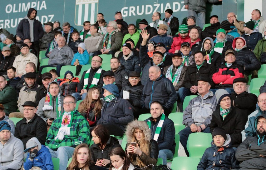 Wielka radość kibiców na stadionie w Grudziądzu gdzie...