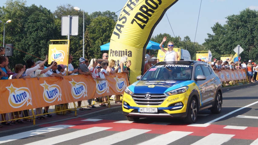 Tour de Pologne 2017 w Jastrzębiu. Kolarze mkną przed siebie