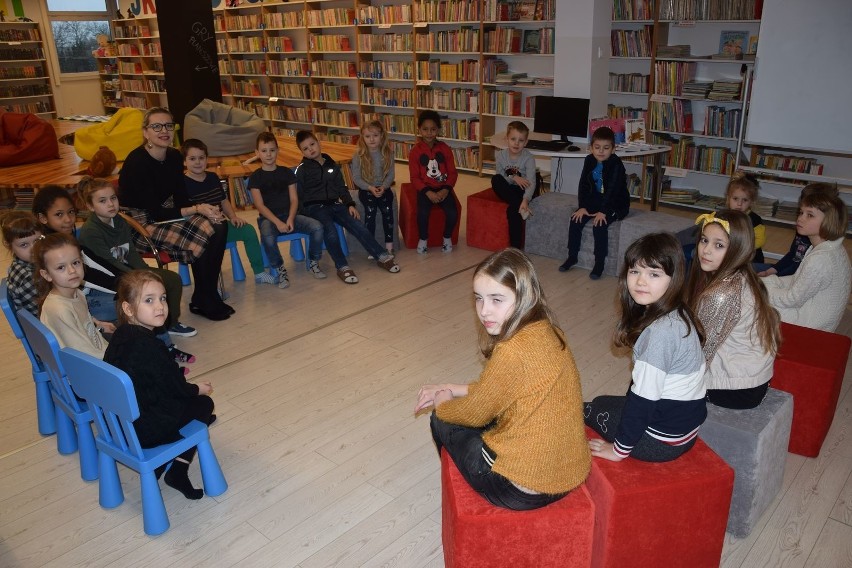 Ferie w radziejowskiej bibliotece - gry, zabawy, głośne czytanie oraz... zasady dobrego zachowania