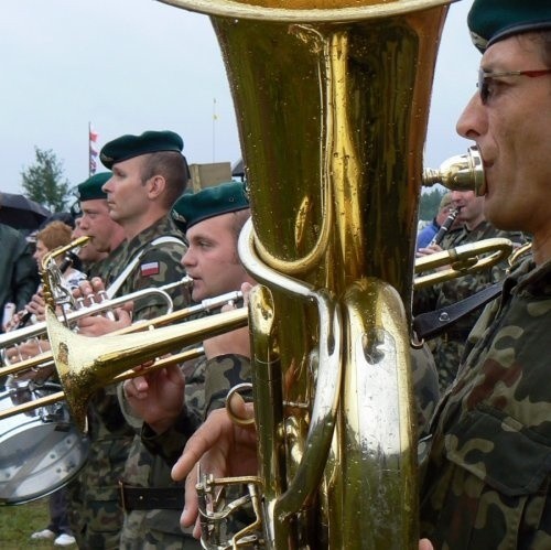 Orkiestra reprezentacyjna szczecińskiej dywizji witając zlotowiczów dała wspaniały koncert i popis muzycznych umiejętności.