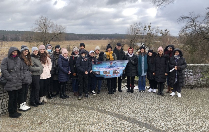 Erasmus w SP nr 5 w Białymstoku. Przyjechali uczniowie i...