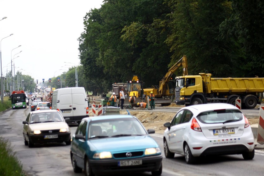 Przebudowa al. Kraśnickiej zaczęła się w marcu br. Trasa ma...