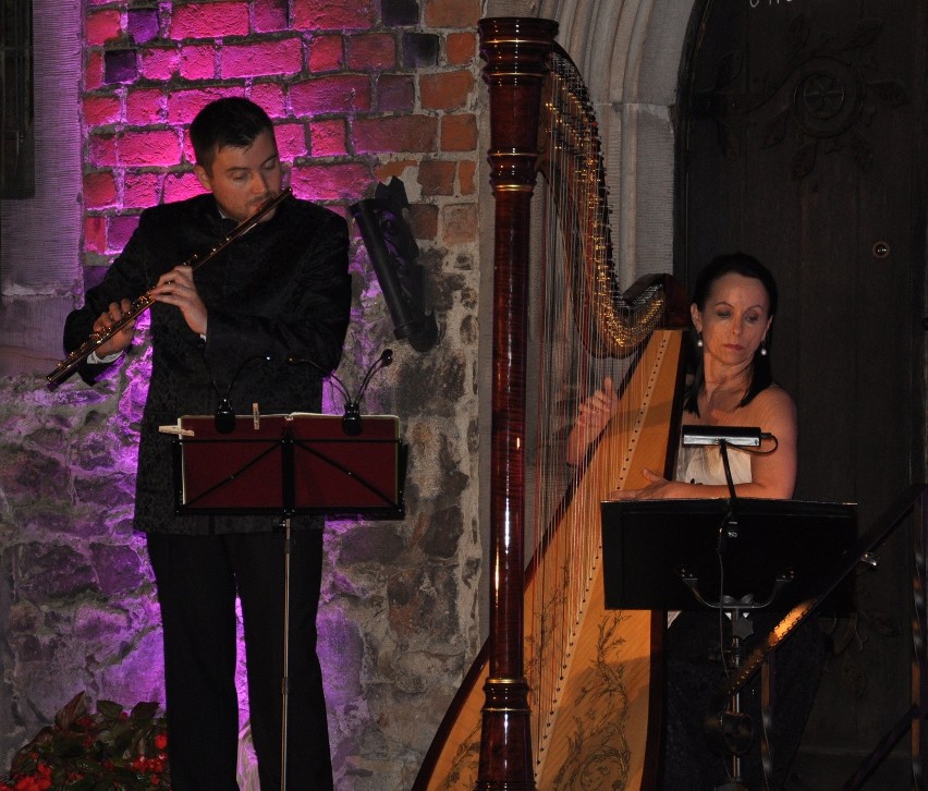 Wirtuozi harfy i fletu w sandomierskim Domu Długosza