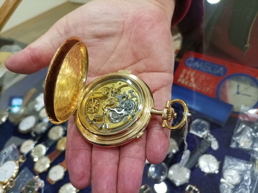 Złoty zegarek z XIX wieku za 30 tysięcy zł....