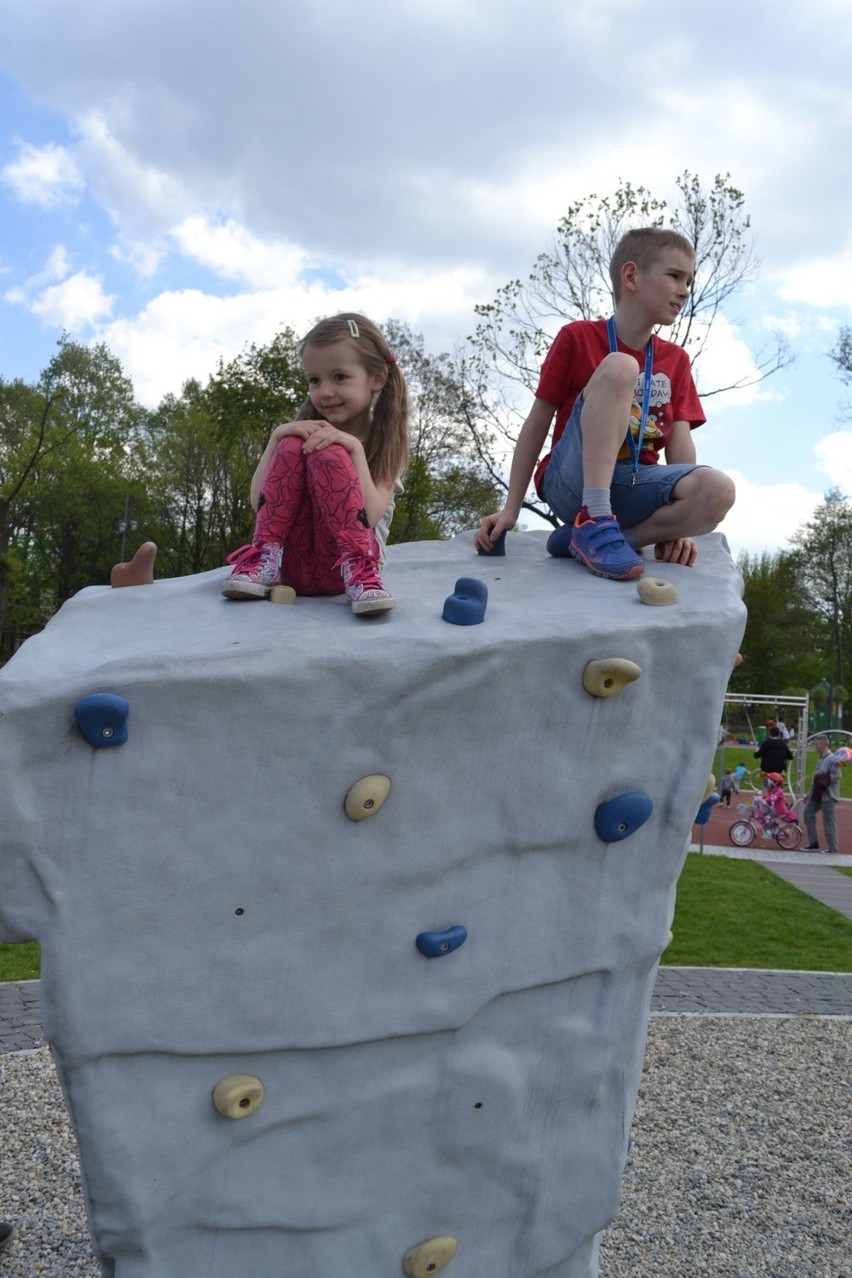 Park tematyczny w Rybniku, otwarto tor przeszkód dla...