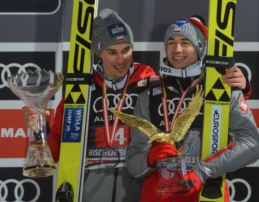 Kamil Stoch wygrał Turniej Czterech Skoczni. Piotr Żyła był...