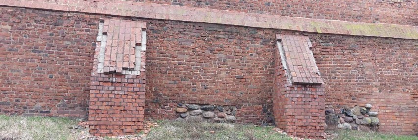 W 2021 roku fragment muru obronnego w Chełmnie uległ...