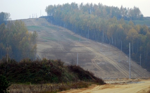 W Konarach, gminie Klimontów powstaje ośrodek narciarski.