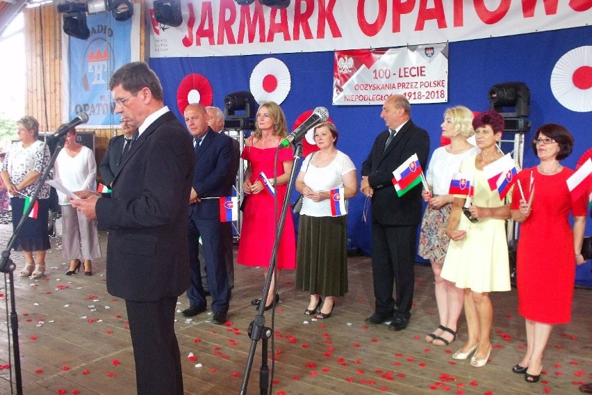 „Jarmark Opatowski”. Uczestniczyli goście z Węgier i Słowacji [ZDJĘCIA]