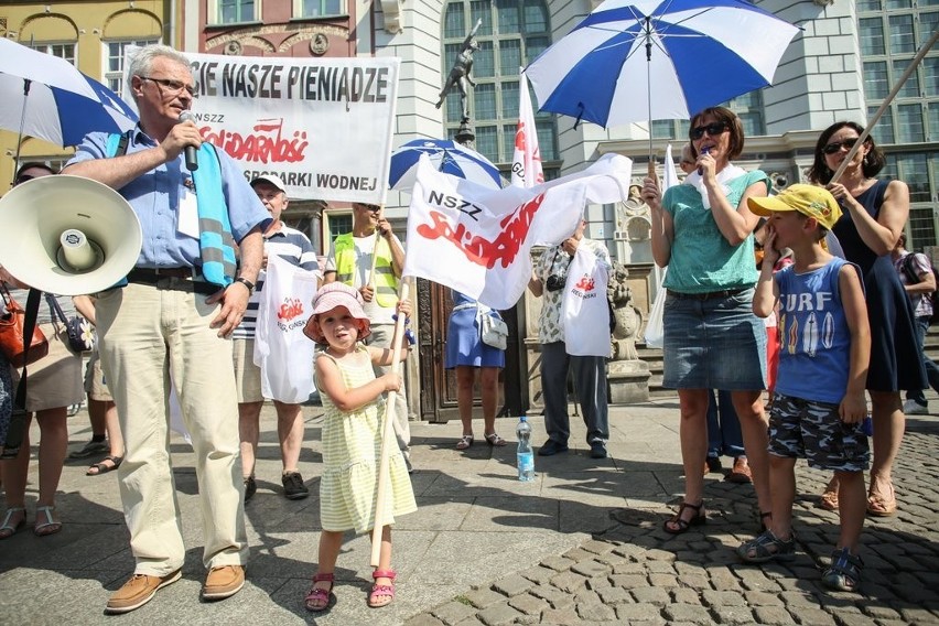 Pikieta Solidarności. Pracownicy gospodarki wodnej chcą podwyżek [ZDJĘCIA]