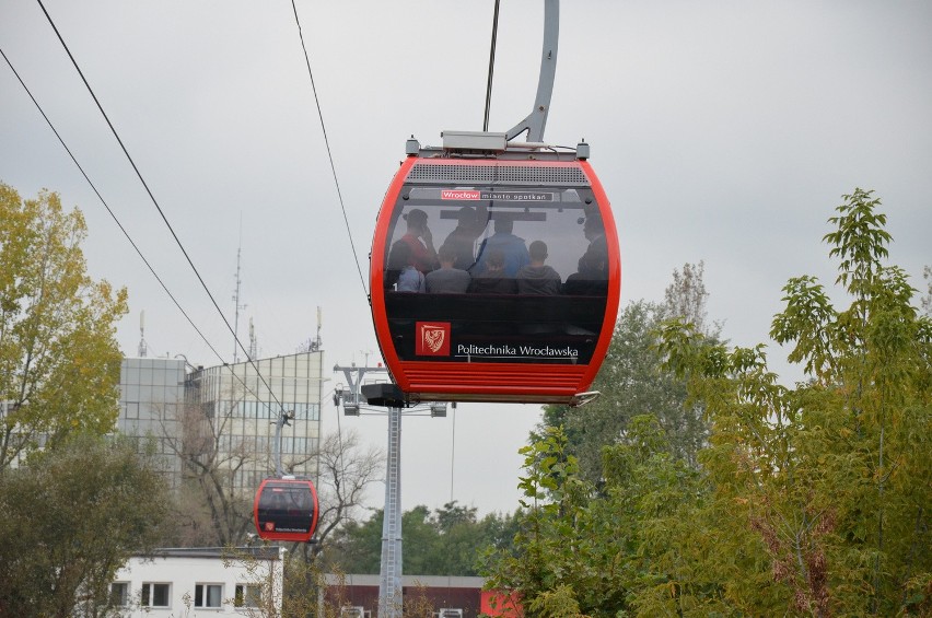 Wrocław: Jeżdżą już dwa wagoniki Polinki (ZDJĘCIA)