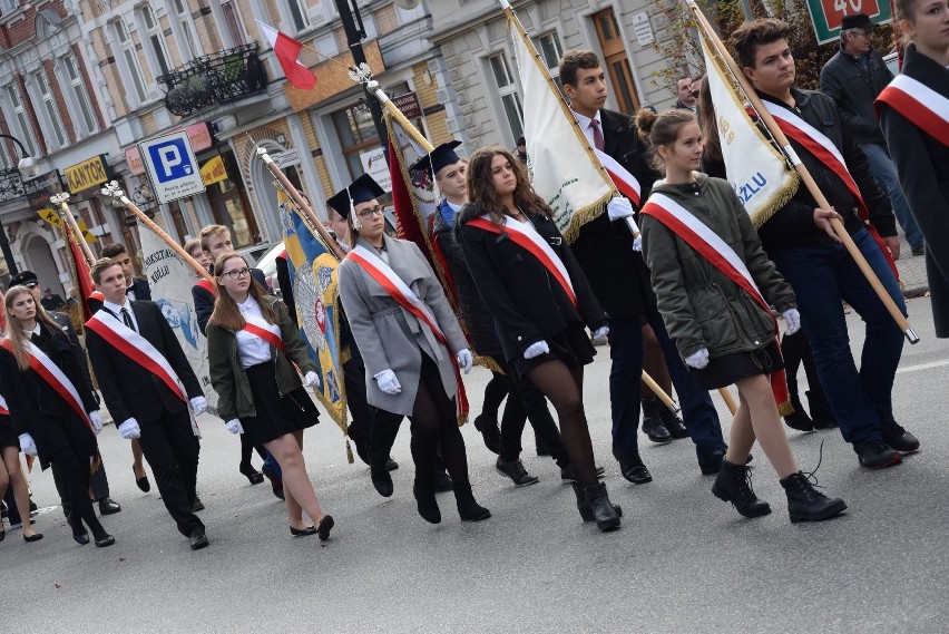 Dzień Niepodległości w Kędzierzynie-Koźlu. Odsłonięcie...