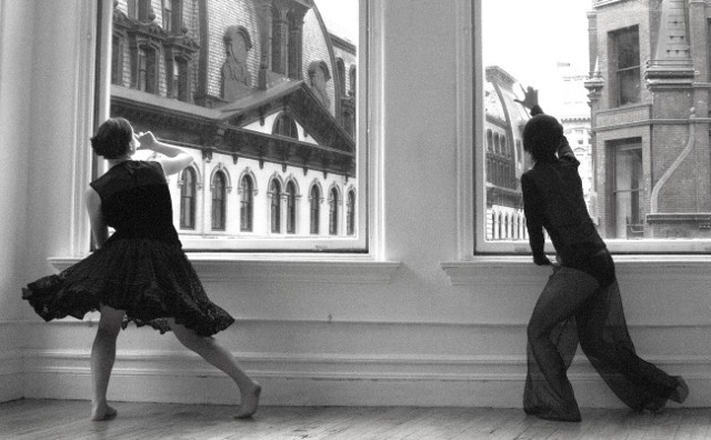 W konkursie "Dances With Camera" rywalizuje 20 produkcji z całego świata, m.in. "890 Broadway" Marty Renzi