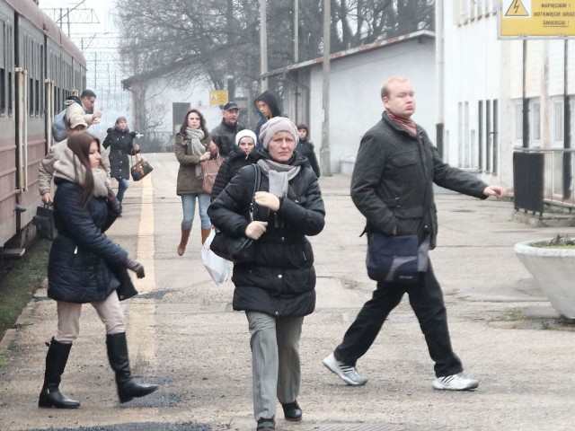 Pasażerowie są zadowoleni, wkrótce bez przeszkód powinni dojechać do Kutna.