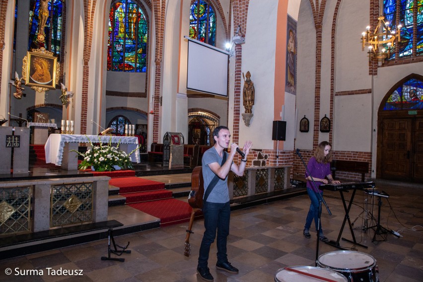 XIV Stargard Gospel Days. Białoruski duet Laudans koncertował w kościele św. Jana