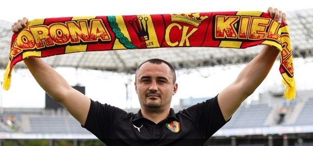 Trener przygotowania fizycznego Michał Dutkiewicz przedłużył umowę z Koroną Kielce do 30 czerwca 2022 roku