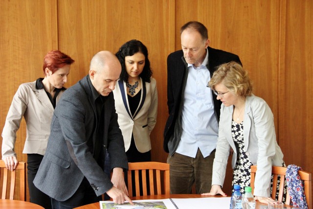 W Opolu przedstawiciele niemieckiej uczelni uzgadniali z władzami PMWSZ zasady współpracy.