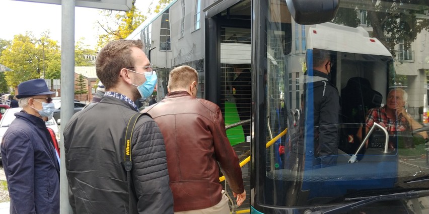 Sopot: Prezentacja autobusów elektrycznych. Miasto chce takimi zastąpić spalinowe pojazdy na liniach wewnętrznych