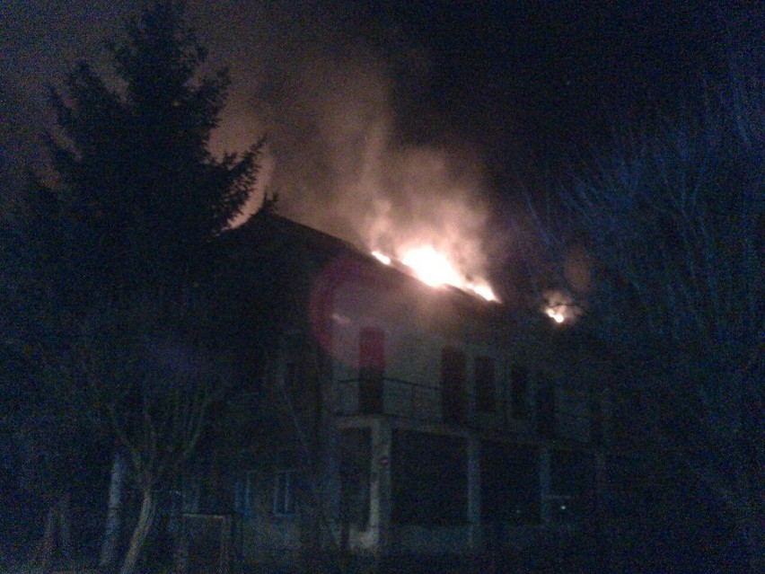 Ogromny pożar w Ciechocinku. Strażacy cztery godziny walczyli z ogniem