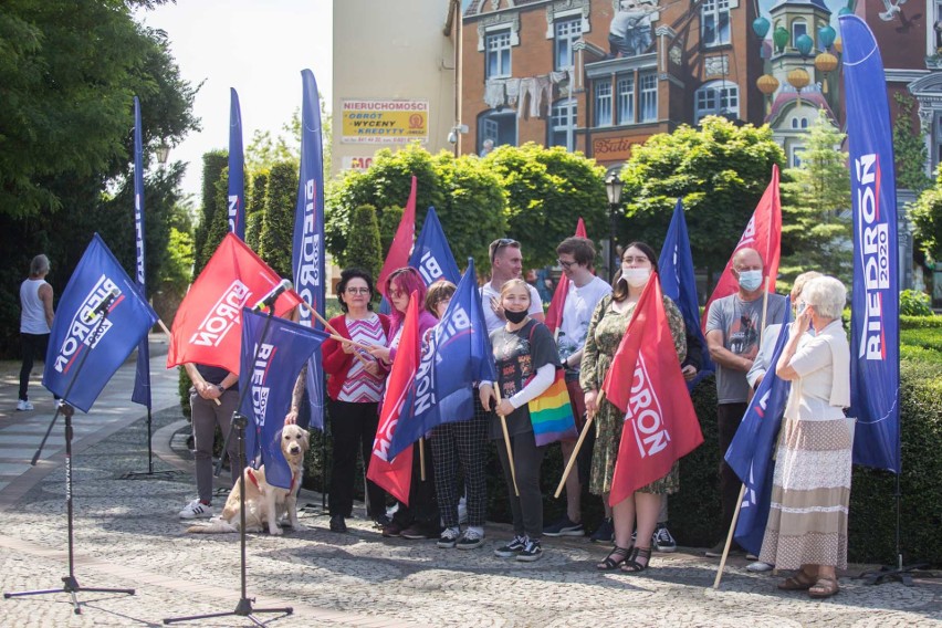 Kampania wyborcza Roberta Biedronia w Słupsku.