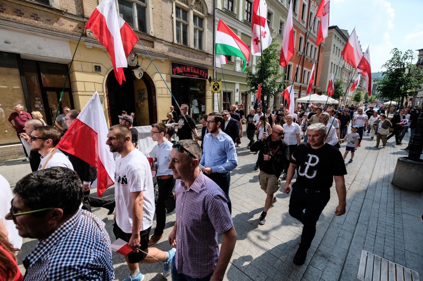 Marsz Rotmistrza Pileckiego przeszedł w sobotę przez Poznań....