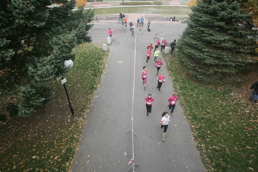 Bieg kobiet na Cytadeli w ramach akcji "Kobieta w biegu"