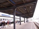 Dworzec PKP w Poznaniu: Pociąg odciął mężczyźnie nogę