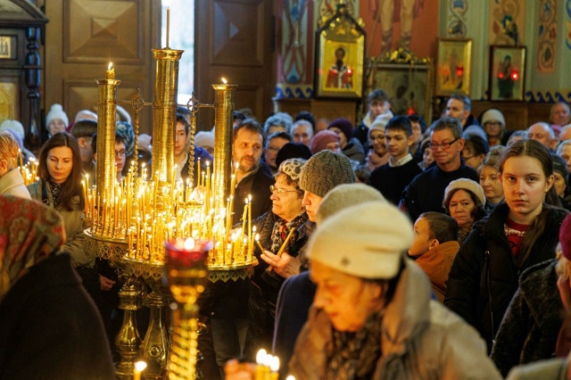 Parafialne święto w białostockiej świątyni. Wierni wspominali w soborze Świętego Mikołaja Cudotwórcę arcybiskupa Miry Licejskiej