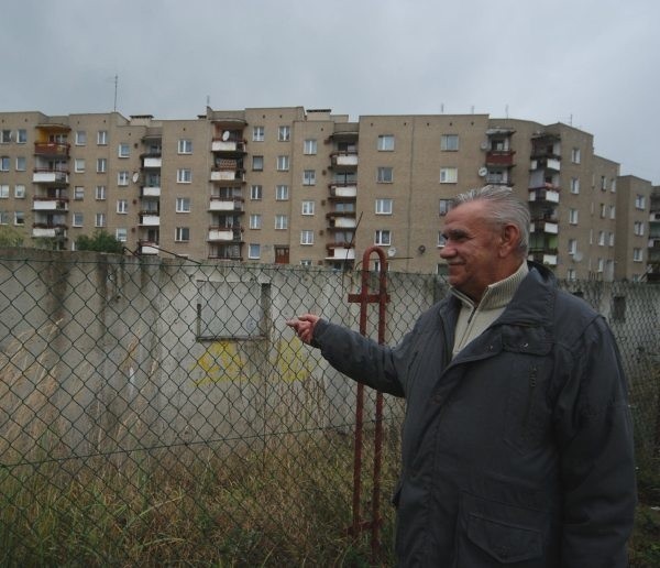- Dobrze, że gmina znalazła pomysł na tę ruinę - mówi Ryszard Sokołucha z osiedla przy ul. Norwida.