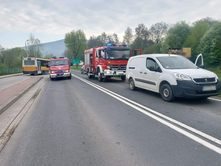 Śmiertelny wypadek w Mszanie Dolnej. Na DK 28 zginął 19-letni motocyklista [9.05]