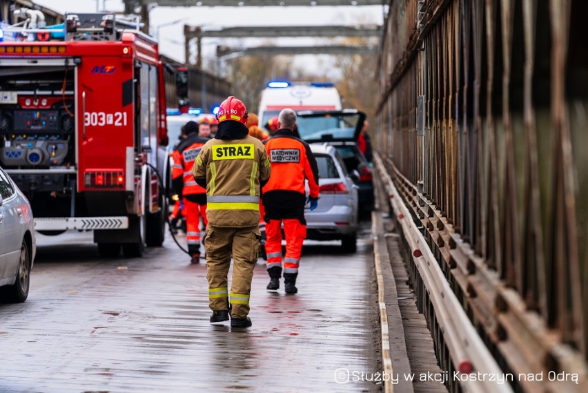 Wypadek na moście tymczasowym w Kostrzynie nad Odrą.