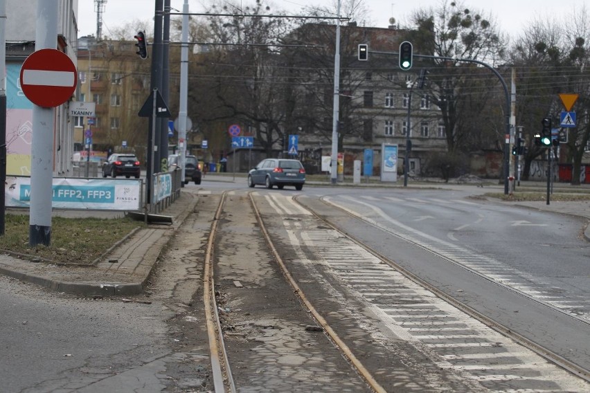 W tym roku tramwaje przestały kursować po 200-metrowym...